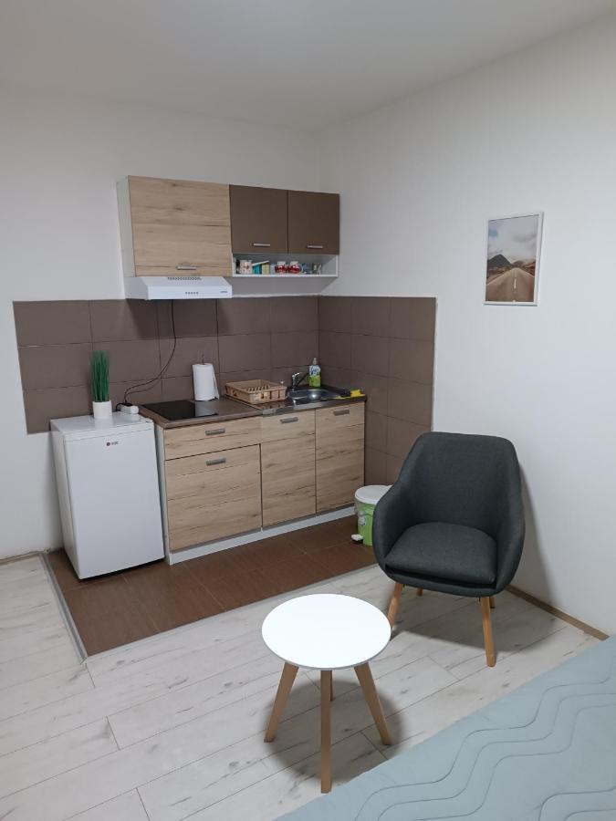 Ferienwohnung Sleep&Go Belgrad Exterior foto