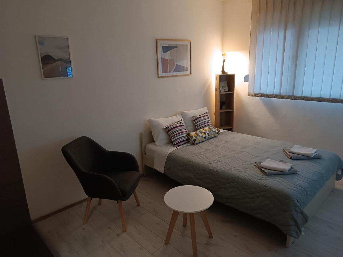 Ferienwohnung Sleep&Go Belgrad Exterior foto
